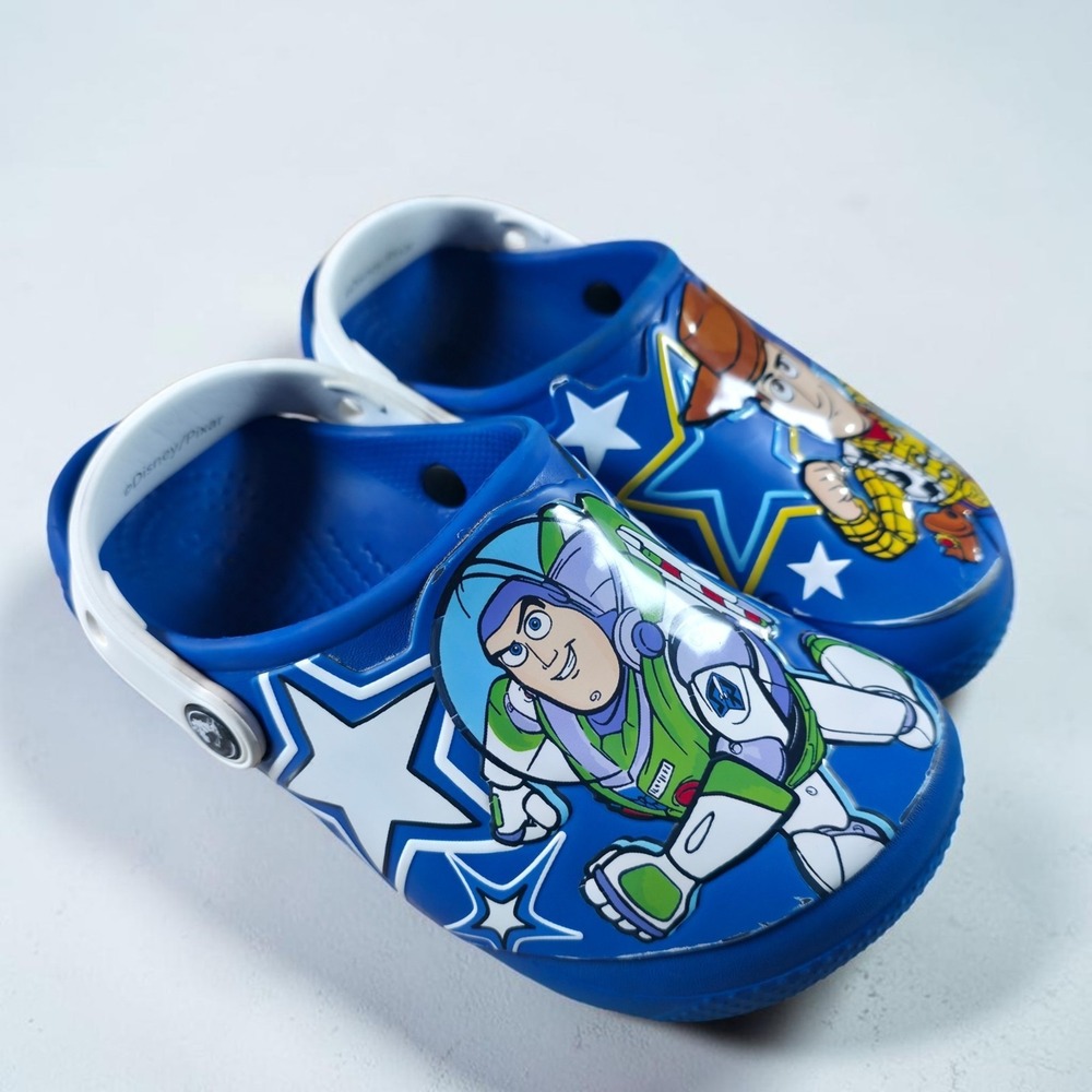 Crocs Disney Kids Toy Story 4 Classic Clog Toddler Size J 1 Woody Buzz Lightyear